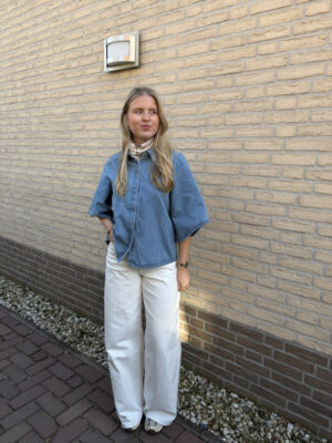 Daisy-blouse