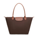 Olivia-tas-bruin